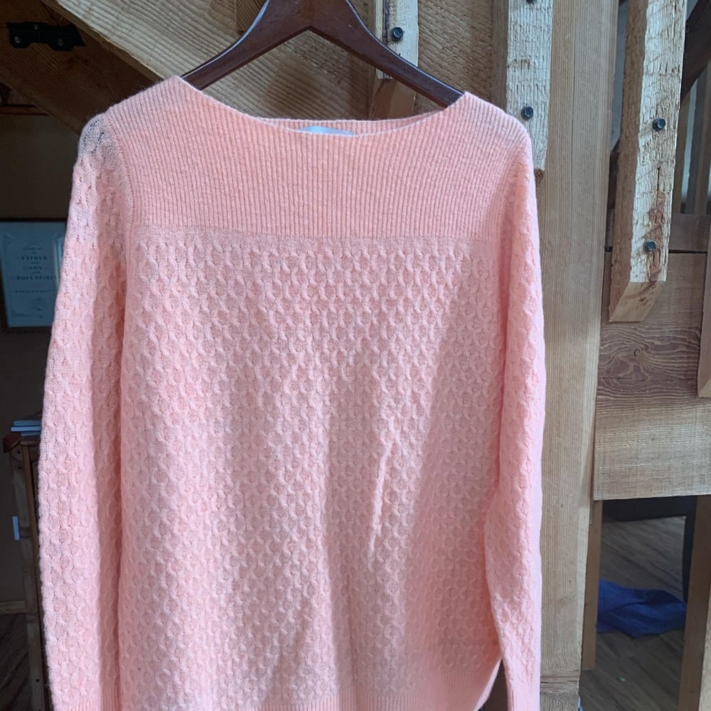 LOFT peach super soft sweater